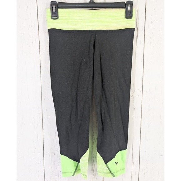 Victoria's Secret Love Pink Yoga Size XS Black And Green Crop Active Leggings - Picture 1 of 7